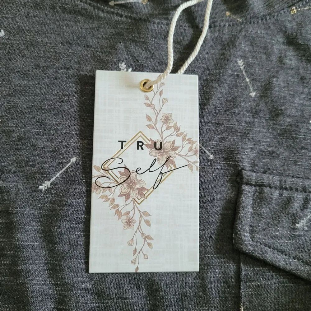 TRU Self Charcoal Space Dye Arrow🏹 Top - NWT - Picture 5 of 11